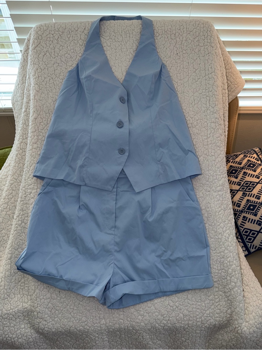 Sleeveless V-Neck Button Vest and Shorts Set - Light Blue - Picture 2 of 8